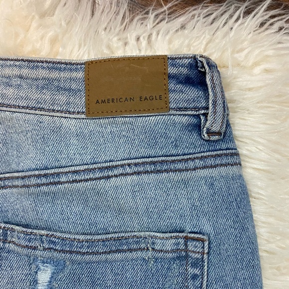 American Eagle AE Stretch Button Fly Mom Jean - Picture 5 of 7